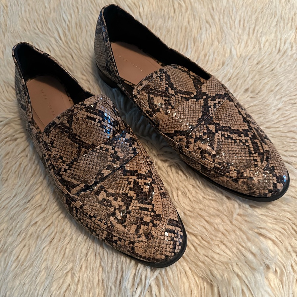 Zara Trafaluc Python Print Loafers size 42